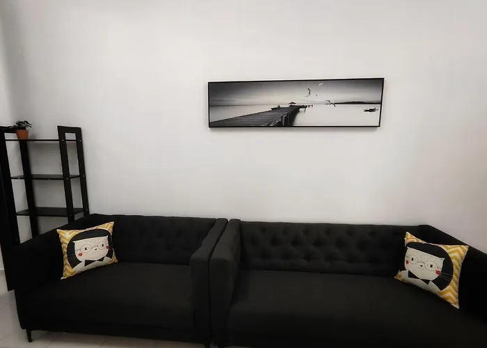 Homestay Temerloh Near Hospital 4Bedroom 4Air-Cond 10Pax Free Wi-Fi Netflix